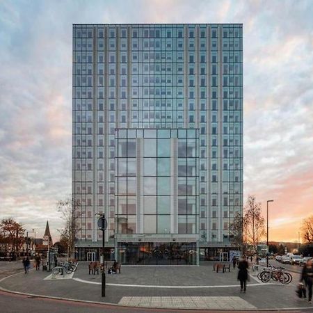 Апартаменты 2Br Chic London Sleep 9 Bp7 Экстерьер фото