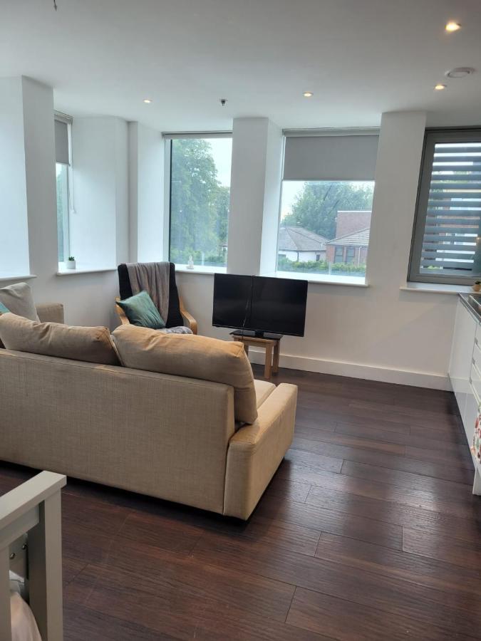 Апартаменты 2Br Chic London Sleep 9 Bp7 Экстерьер фото